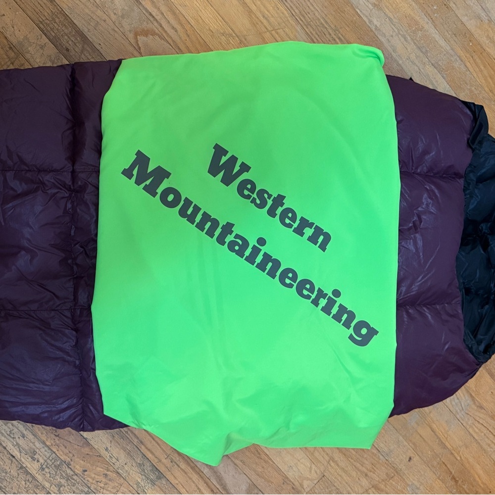 Western Mountaineering Highlite 35f Sleeping Bag